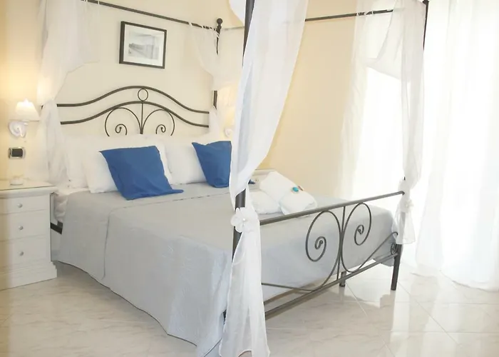 Bed and breakfast Life Pompeya